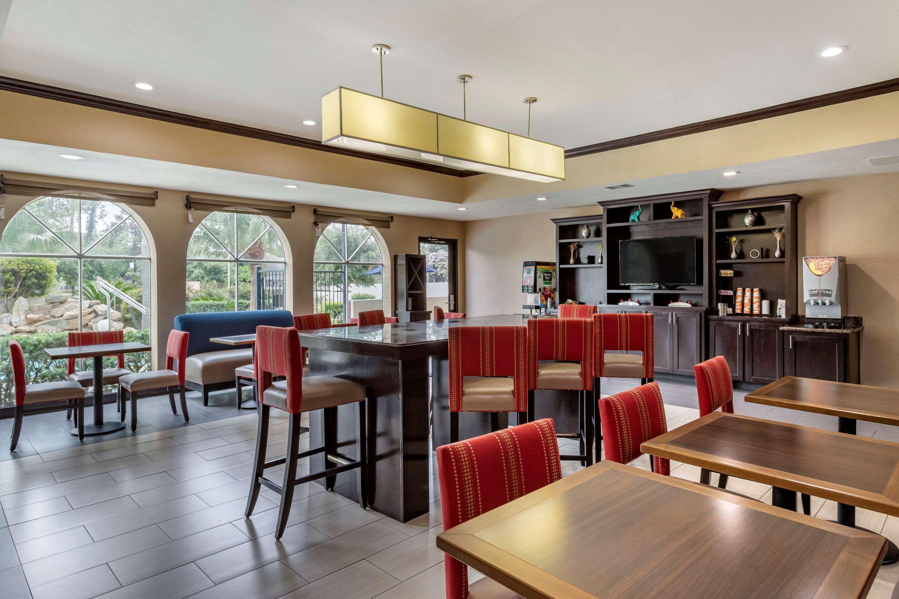 יוסטון Comfort Inn & Suites Fm1960-Champions מראה חיצוני תמונה