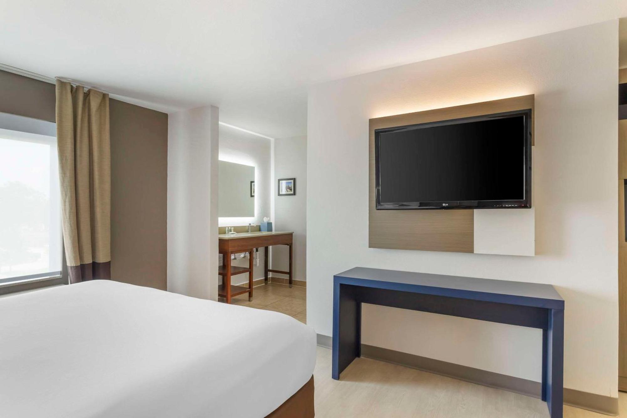 יוסטון Comfort Inn & Suites Fm1960-Champions מראה חיצוני תמונה